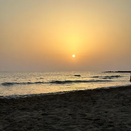 Seaside Modern House Сasa de vacaciones *