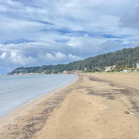 펜션 Seaside Modern House 카타콜론